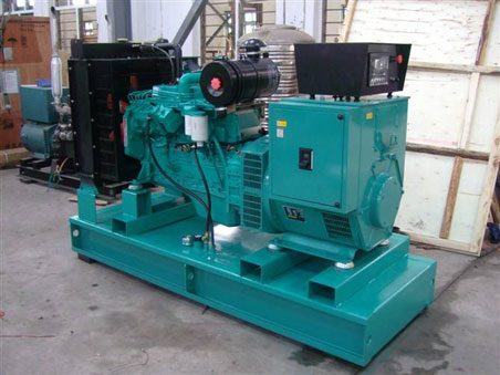 泉州200kw康明斯柴油发电机组